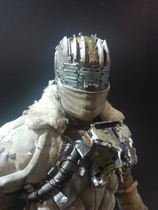 Illustration for article titled Photos Of The New Dead Space And Titanfall Figures